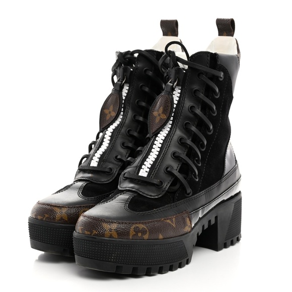 ❤️Louis Vuitton Monogram Laureate Platform Desert Boots❤️ - Picture 1 of 5